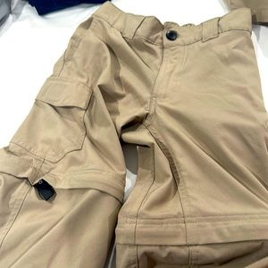 Magellan Outdoors Khaki Pants/shorts